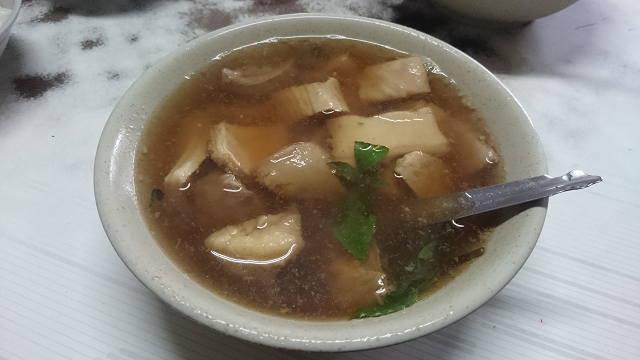 牛肉亮牛雜湯